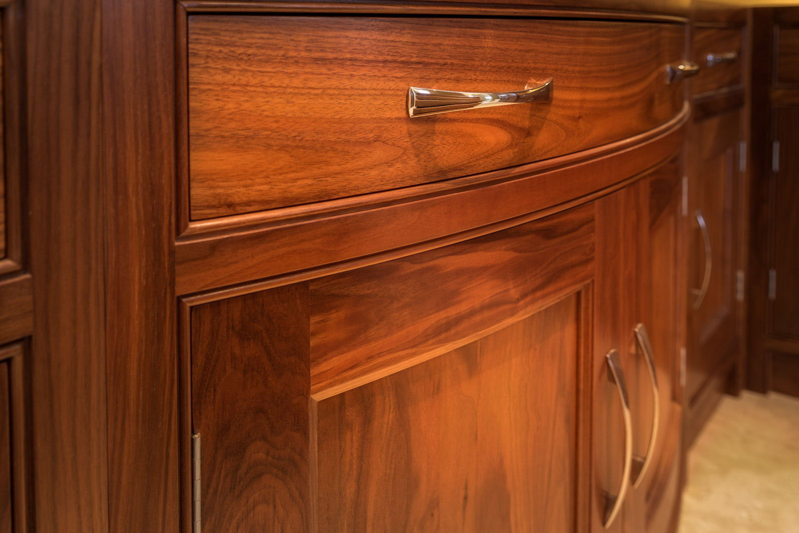 Walnut Curved Door Unit, Curved Door, Walnut Display